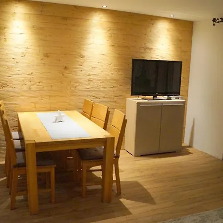 Апартаменты Gaestehaus Greiter - Sommer Bergbahnen Inklusive